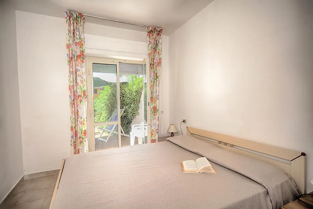 ** Aparthotel Residence Airone Orbetello Italien